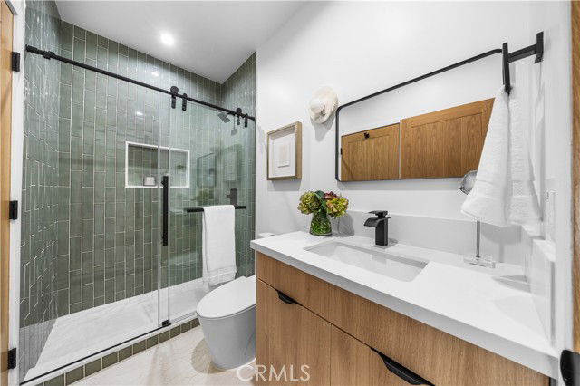 Photo - 2203 Pelham Ave