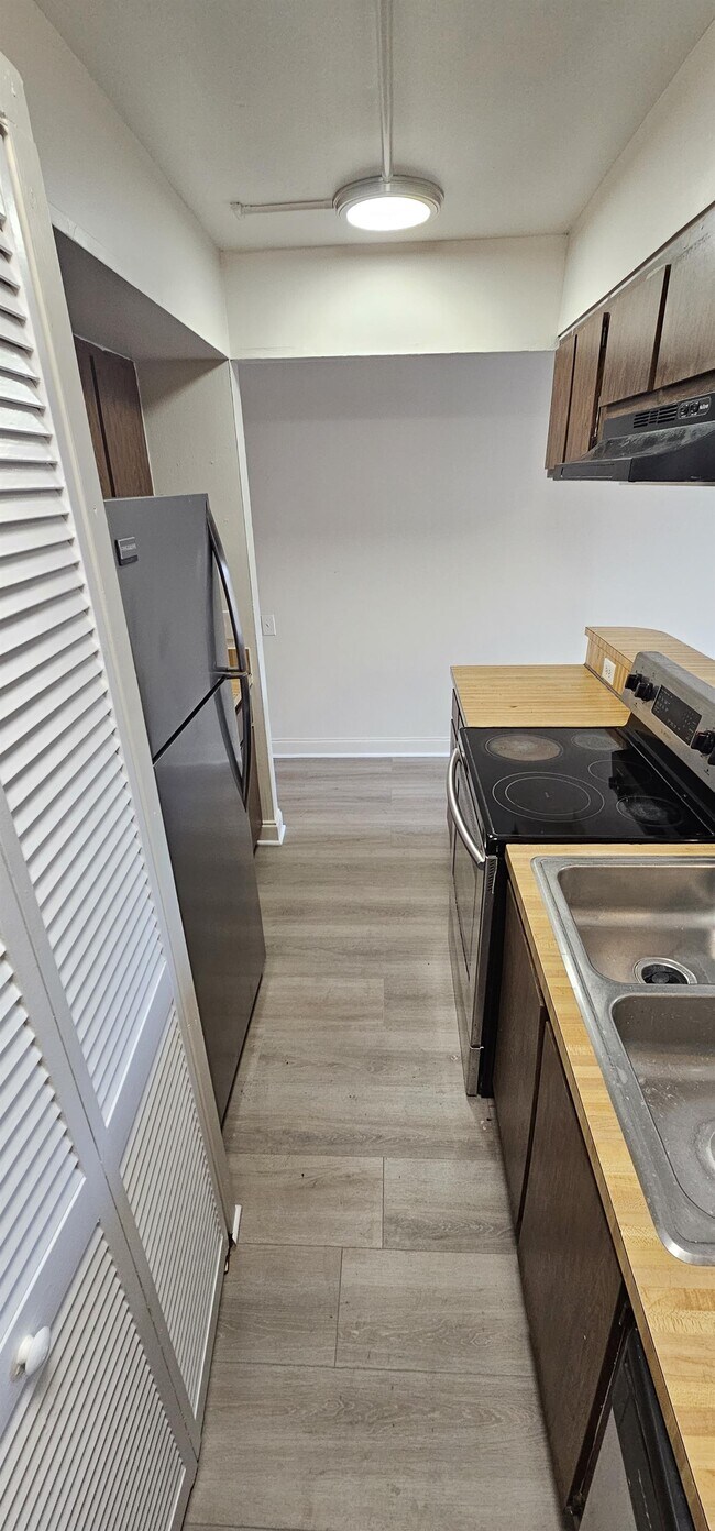 Photo - 4537 Treehouse Ln