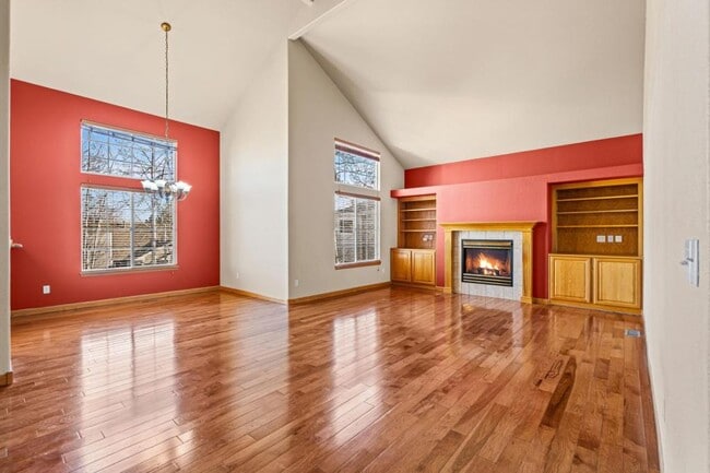 Photo - 389 Blackstone Cir