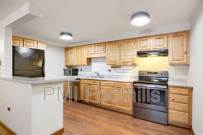 Photo - 701 N Pearl St Unit Apt 101