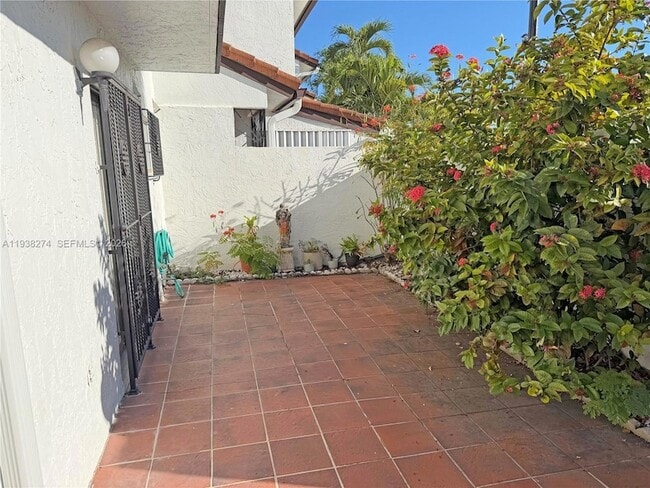 Photo - 1331 SW 124th Ct