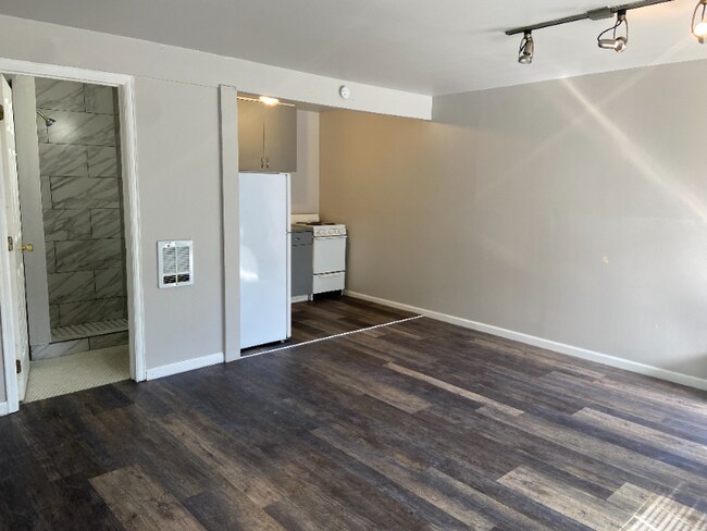 Photo - 1215 Queen Anne Ave N Unit 14