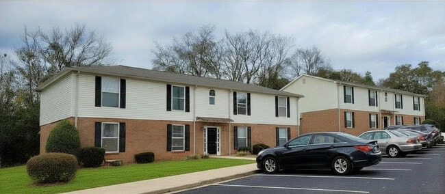 Athens Highlands Apts.