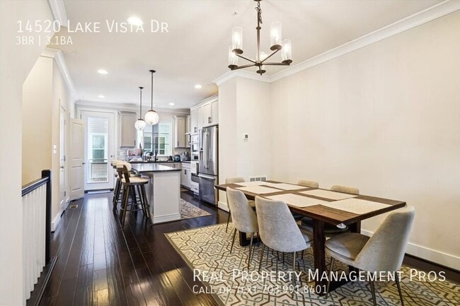 Photo - 14520 Lake Vista Dr