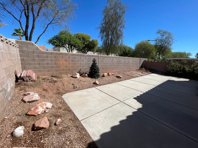 Photo - 7700 Prairie Corners Dr