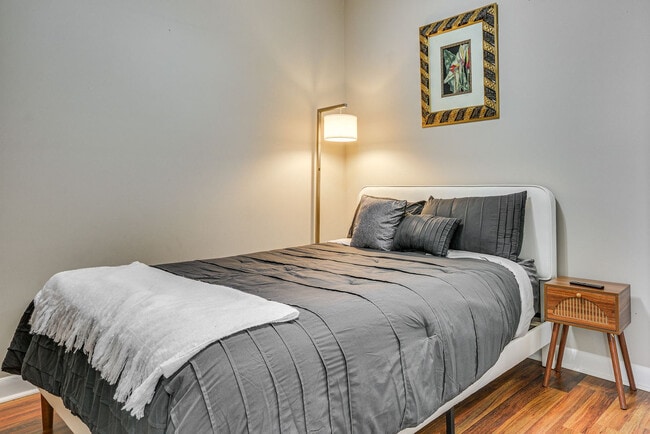 Photo - 411 W Washington St Unit SI ID1596276P