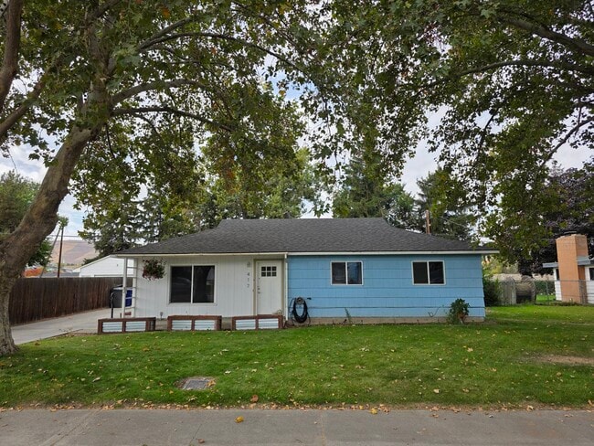 Photo - 417 Cottonwood Dr