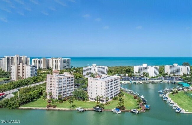 Photo - 33 Bluebill Ave Unidad A-304