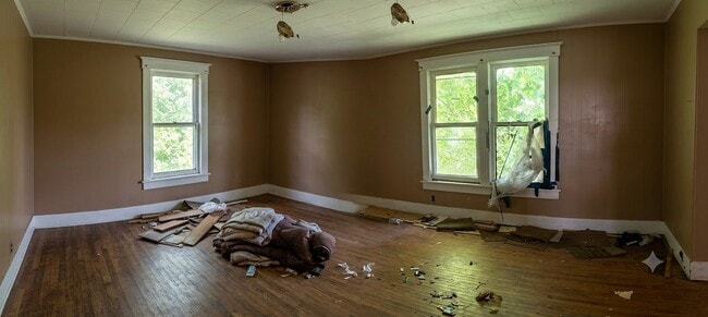 Photo - 541 N 27th St