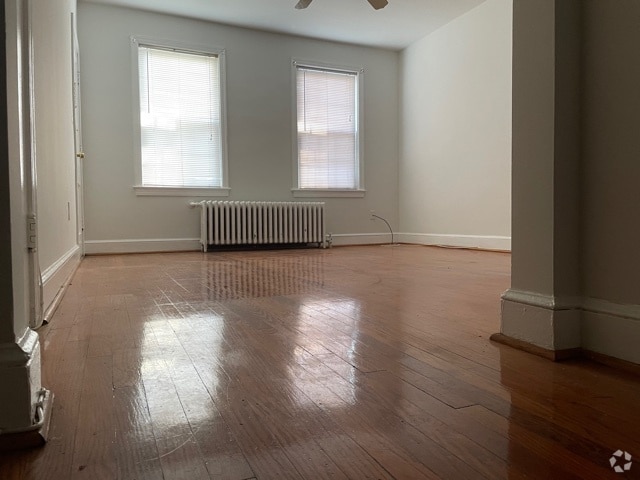 Building Photo - 204 21st St NE Unit 2 Rental