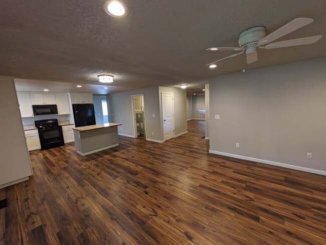 Photo - 6009 16th Ave SE