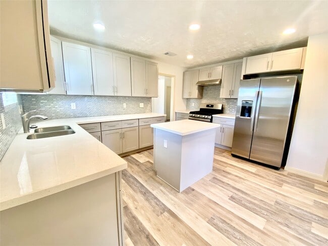 Photo - 4203 Breckenridge Dr