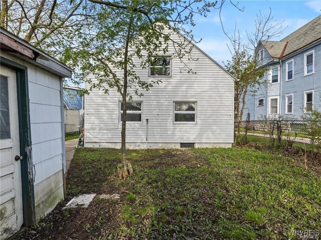 Photo - 15 Haller Ave