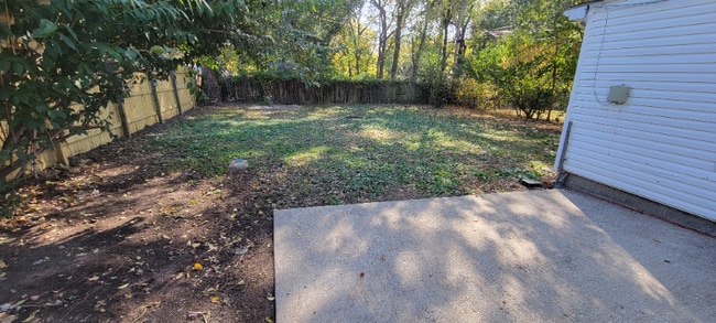 Photo - 803 W 84th St