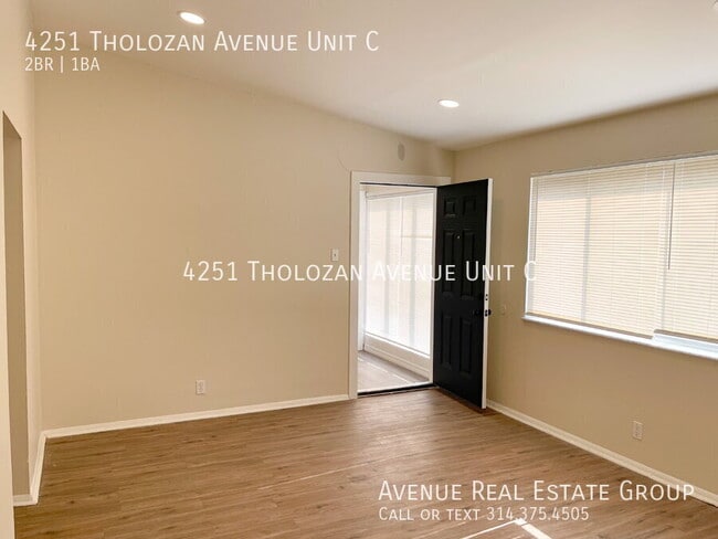 Photo - 4251 Tholozan Ave