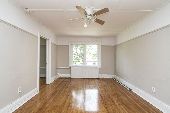 Photo - 100 Vaughan Rd Unit 18