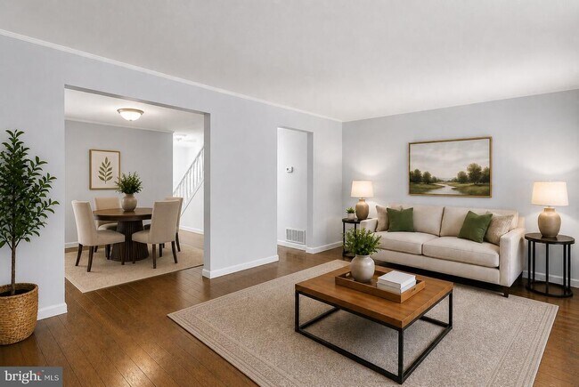 Photo - 108 Middle Point Ct