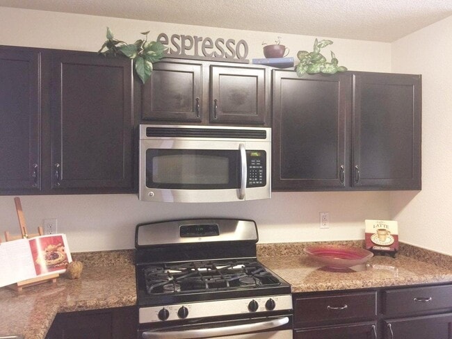 Photo - 2045 N Ensenada Cir SE