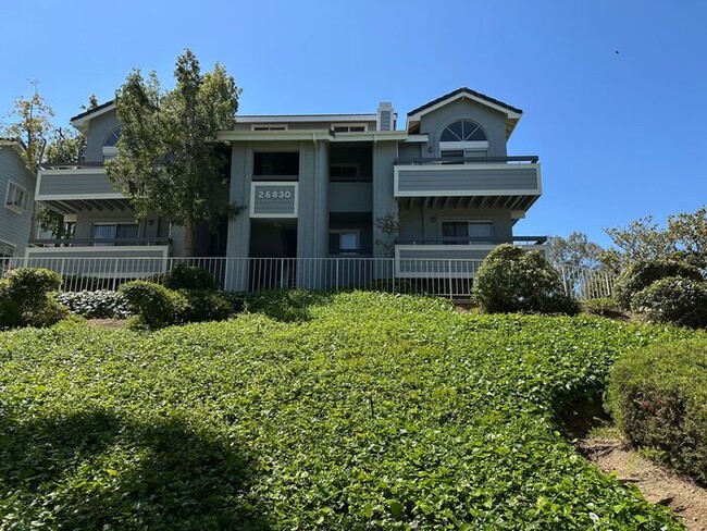 Beautiful 3 + 2 Condo Santa Clarita - Beautiful 3 + 2 Condo Santa Clarita Unit 245