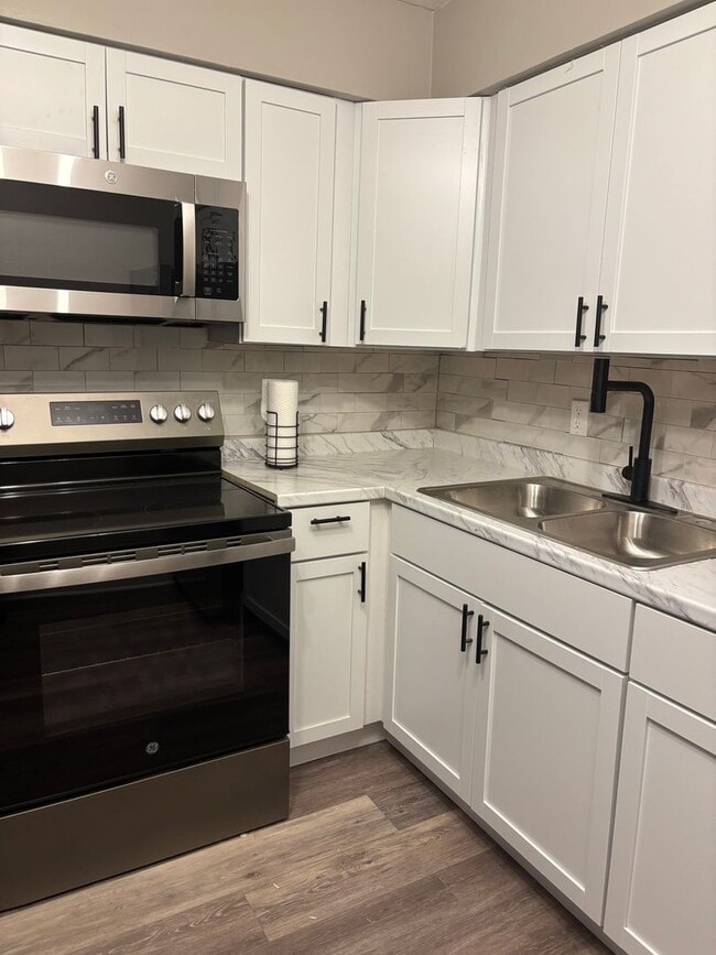 Photo - Georgia Street Apartments Unit 5125 Georgia St. 4