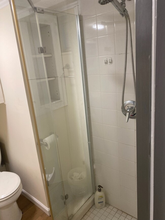 Photo - 15 Colden Ave