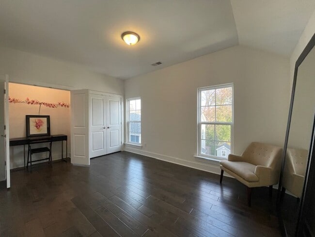 Photo - 3bd/2ba well-maintained home close to downtown and USC