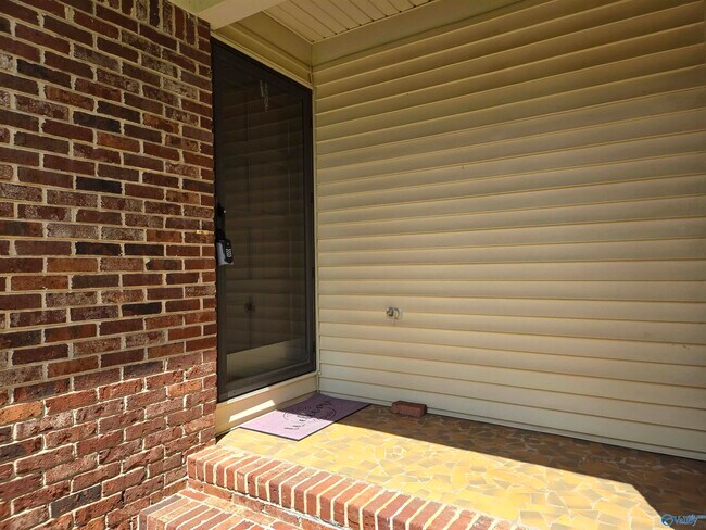 Photo - 7811 Haven St SE