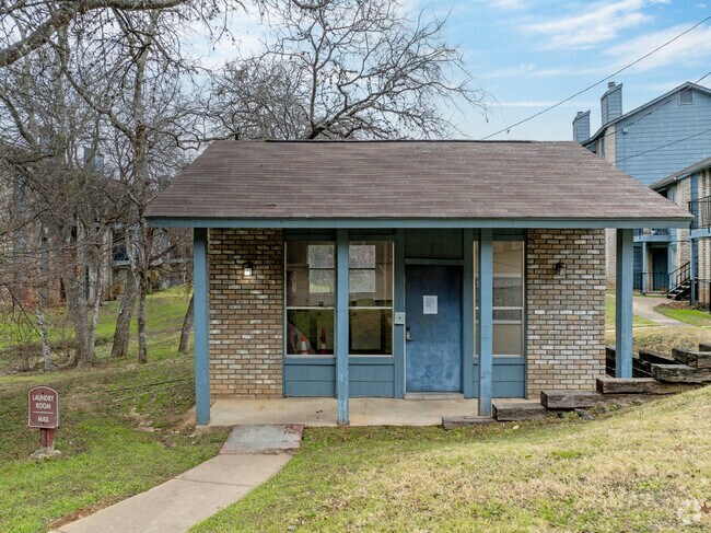 Laundry Facility and Mail Room