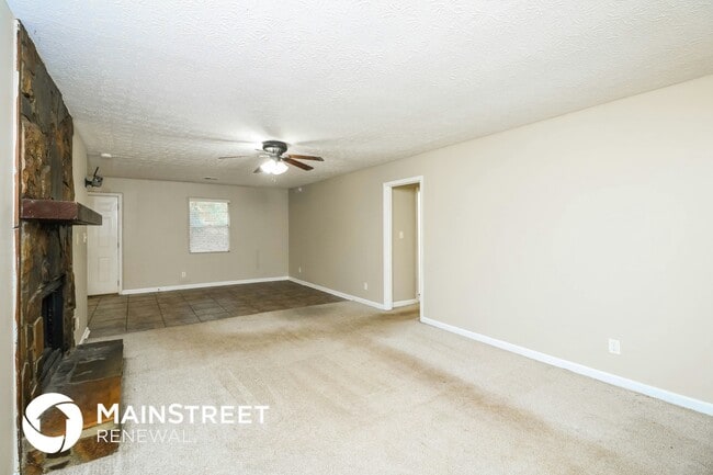 Photo - 5850 Bearing Way