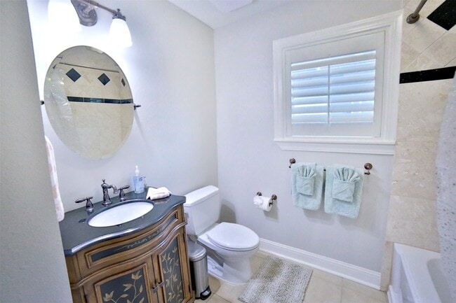 Photo - 2625 Peckham St