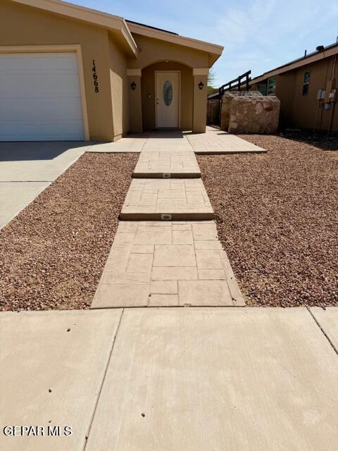 Photo - 14668 Jesus Almeida