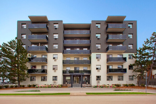 Photo - 2300 Marine Drive