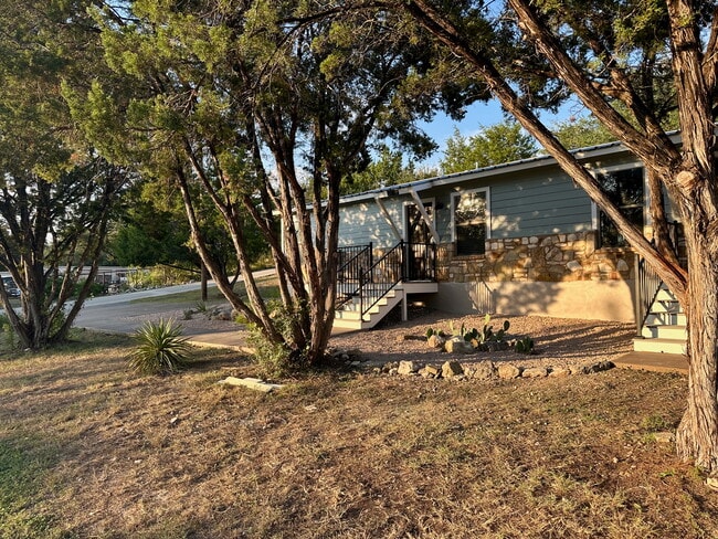 Building Photo - 1211 Sorrel Creek Dr Rental
