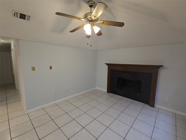 Photo - 13806 Long Glen Dr