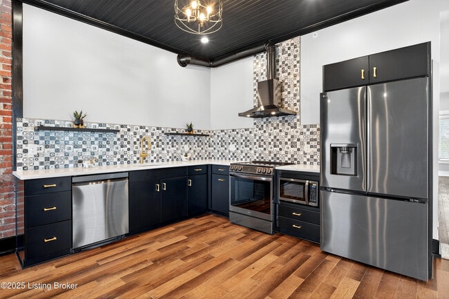 Photo - 1529 W Market St Unit 2