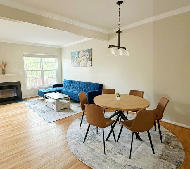 Photo - 45537 Lake Haven Ter