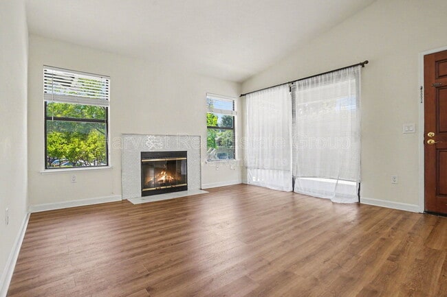Photo - 4995 Conway Terrace