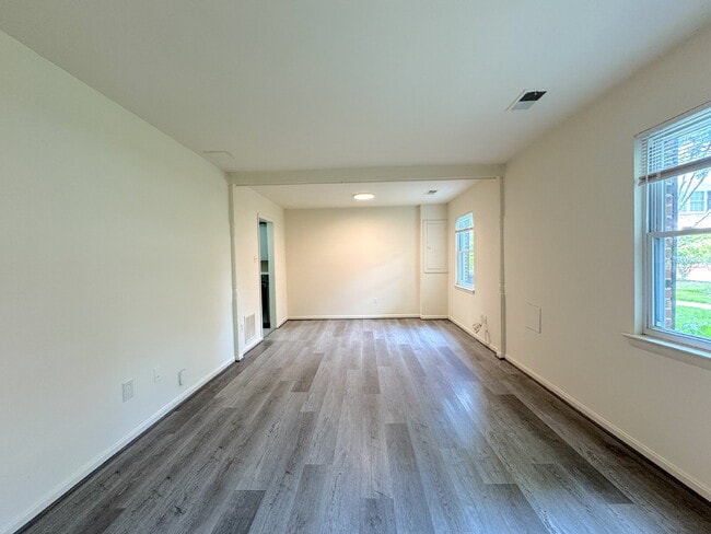 Photo - Comfortable Unit with Functional Layout Unit E