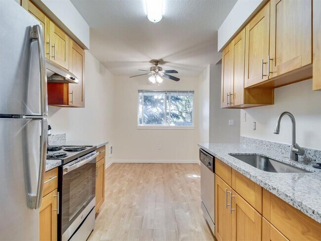 Apartamentos Cascade Woods, Aloha, OR, Cocina - Cascade Woods Apartments
