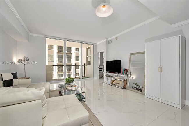 Photo - 4100 Salzedo St Unidad 515