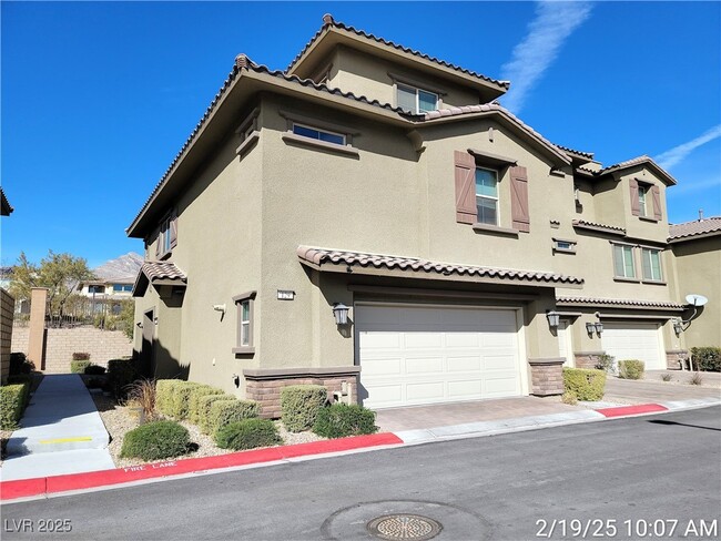 Photo - 129 Lomita Heights Dr Townhome