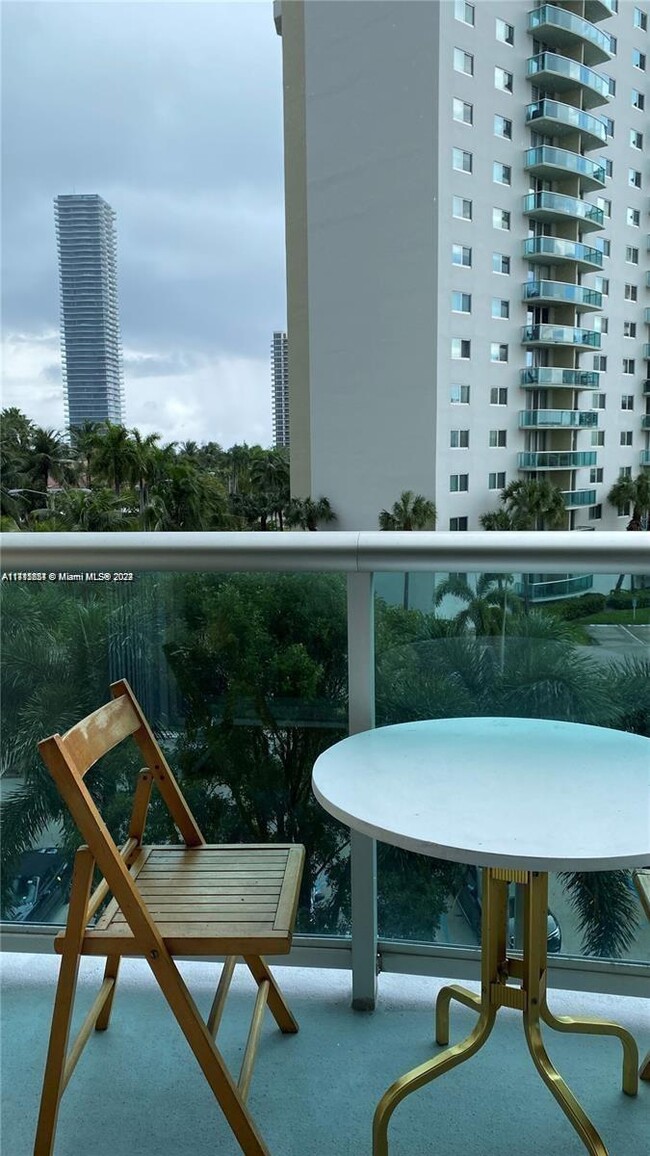 Photo - 19390 Collins Ave Condo Unit 424