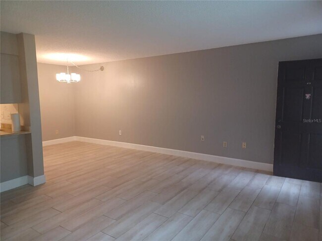 Photo - 2525 W Bay Dr Unidad A12