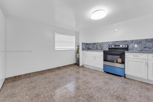 Photo - 5831 Taylor St Unit 3