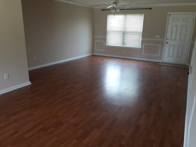 Photo - Lake Shore Subdivision-Port Wentworth