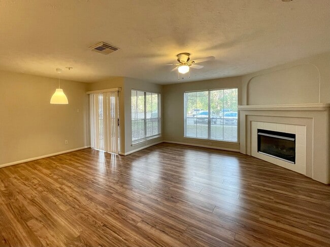Photo - 8051 Bay Branch Dr