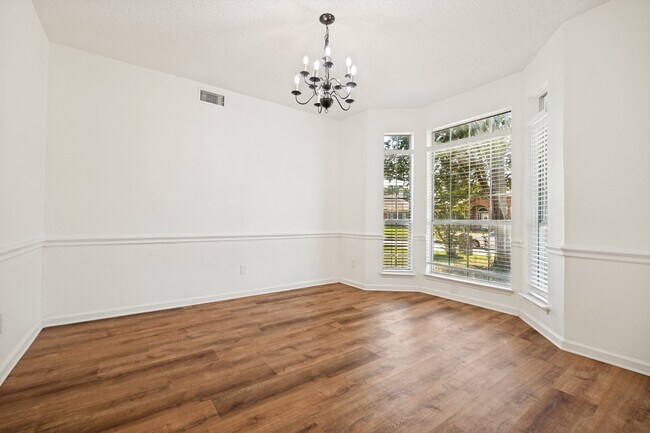 1005 Craig Dr