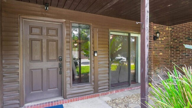 Photo - 1836 N Crystal Lake Dr