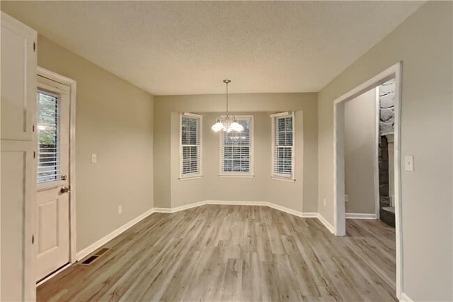 Photo - 266 Grapevine Dr