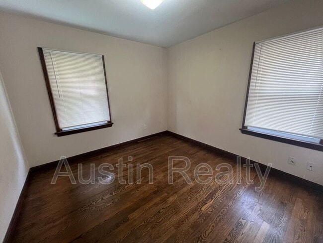 Photo - 3605 St Gregory Ln